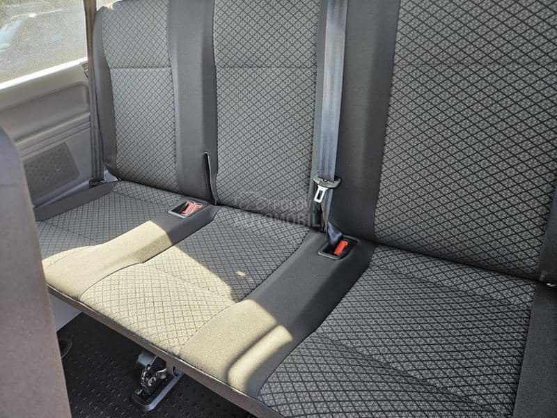 Volkswagen Transporter T6 2.0 tdi caravelle 4x4