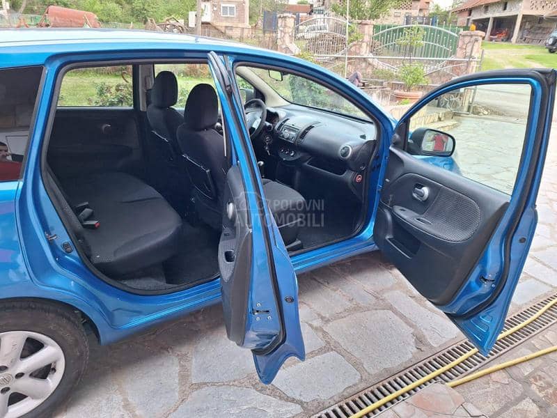 Nissan Note 1.4i Svajcarija
