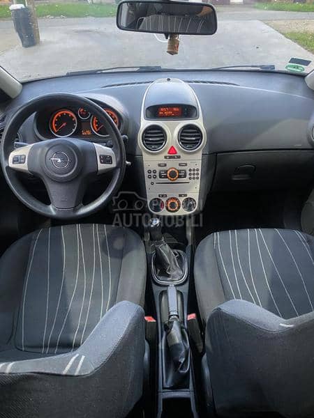 Opel Corsa D 1.2
