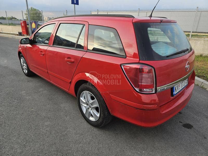 Opel Astra H 