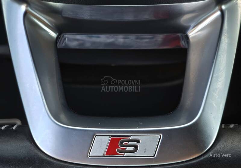 Audi Q5 40TDI S Line