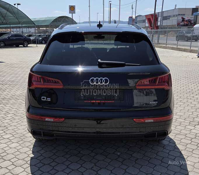 Audi Q5 40TDI S Line