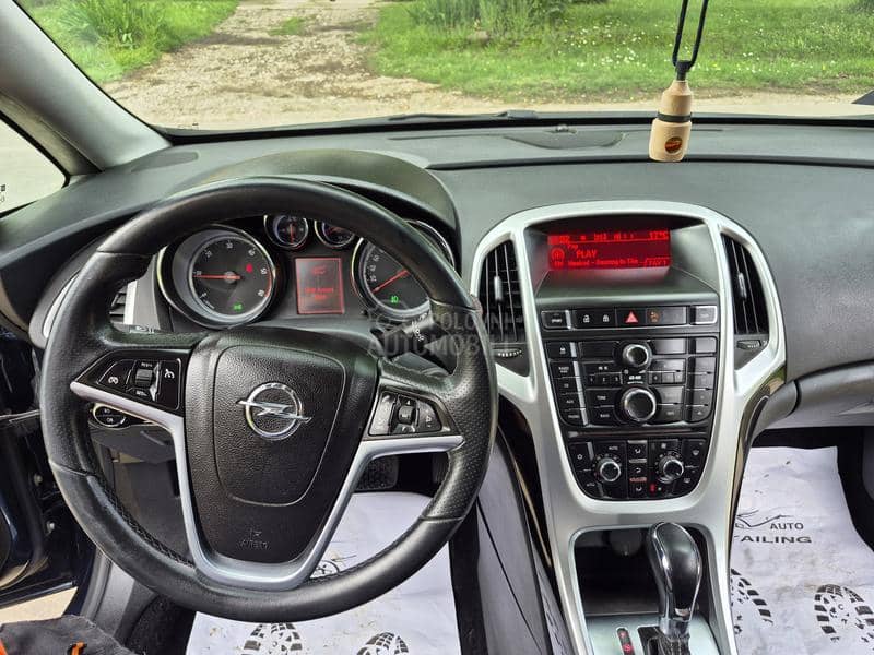 Opel Astra J 2.0 CDTI A.U.T.O.M.