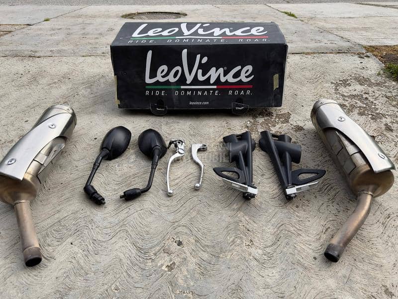 Triumph Street triple 675 R