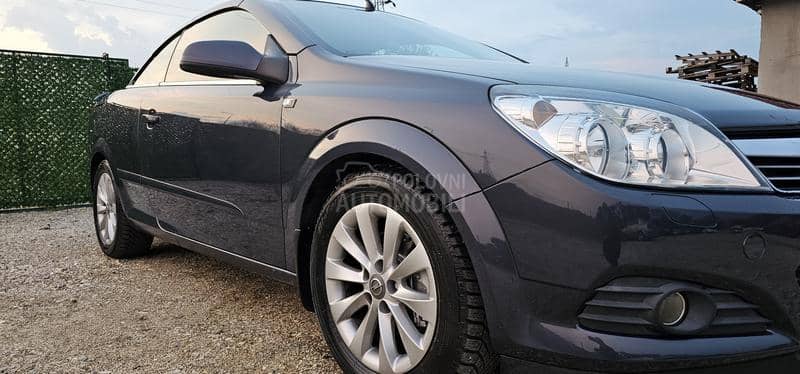 Opel Astra H Cabrio