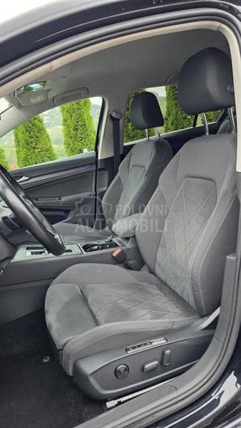 Volkswagen Golf 8 Style/Kam/LED