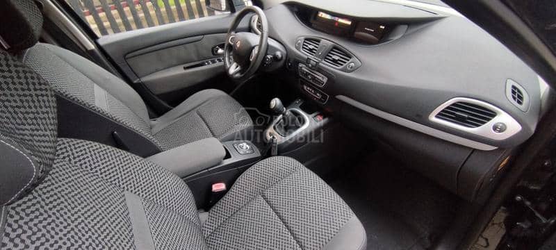 Renault Scenic 1.5 dci