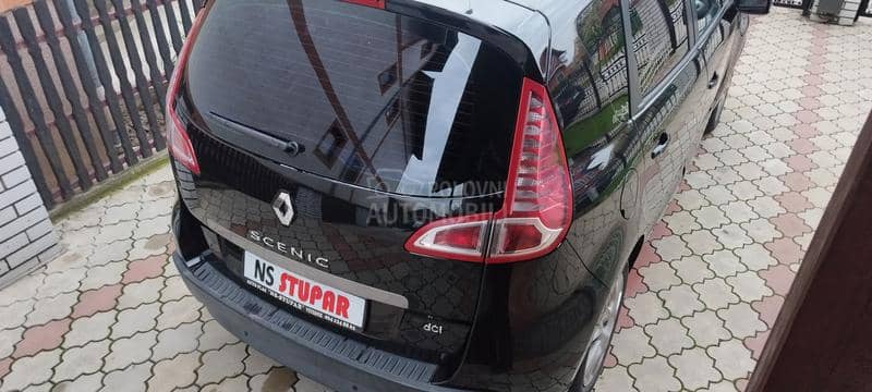 Renault Scenic 1.5 dci