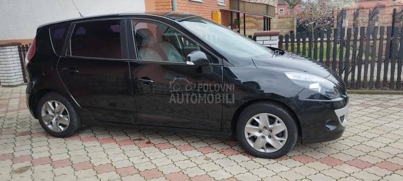 Renault Scenic 1.5 dci