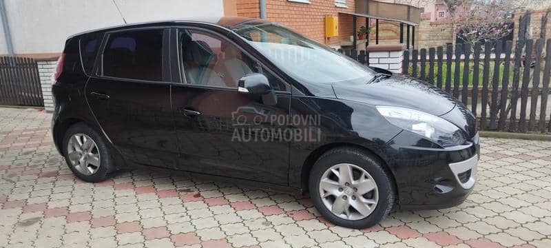 Renault Scenic 1.5 dci