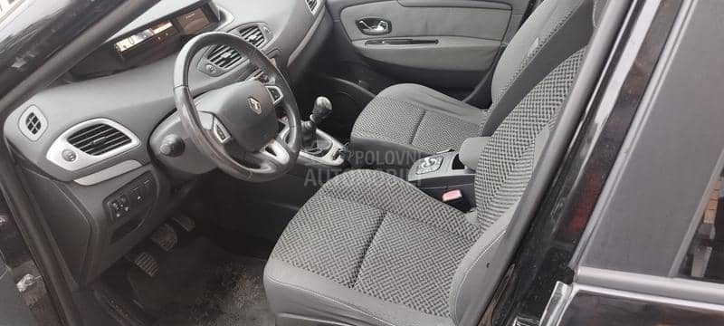 Renault Scenic 1.5 dci
