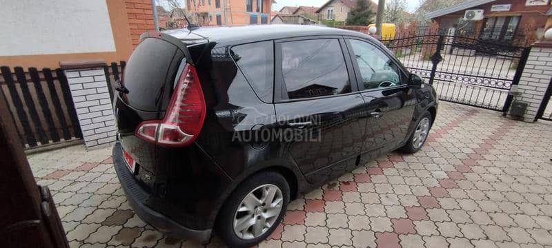 Renault Scenic 1.5 dci