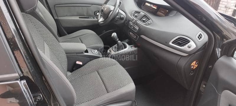 Renault Scenic 1.5 dci