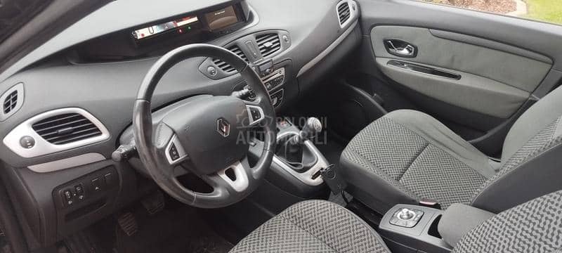 Renault Scenic 1.5 dci