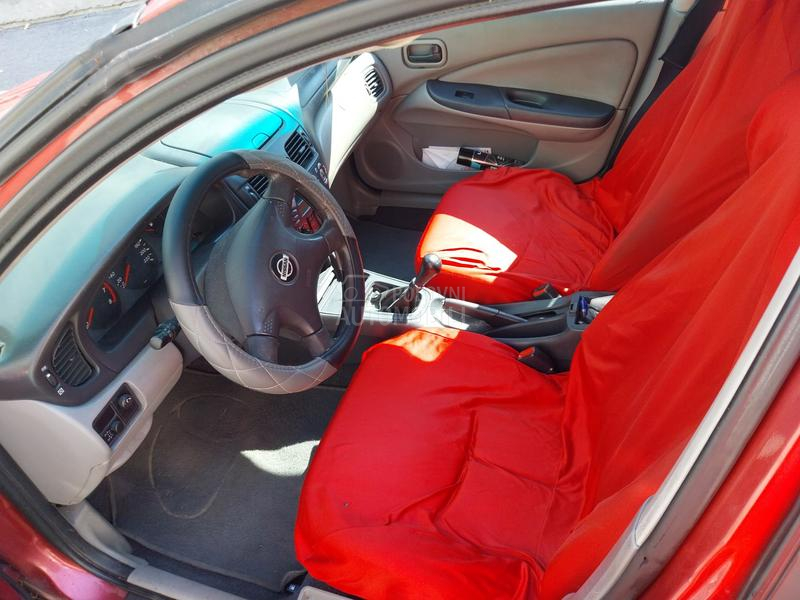 Nissan Almera 1.5