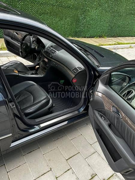 Mercedes Benz E 220 2.2 CDI Nav/Siber/AT