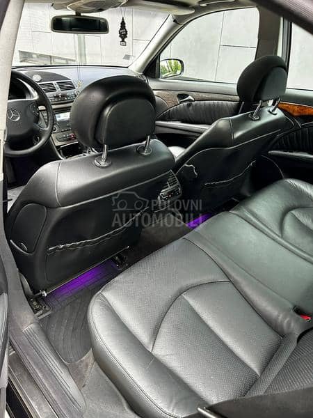 Mercedes Benz E 220 2.2 CDI Nav/Siber/AT