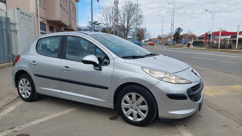 Peugeot 207 1.4