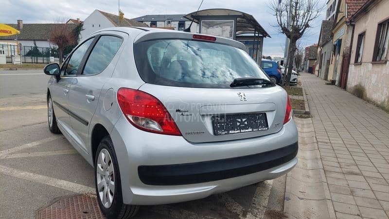 Peugeot 207 1.4