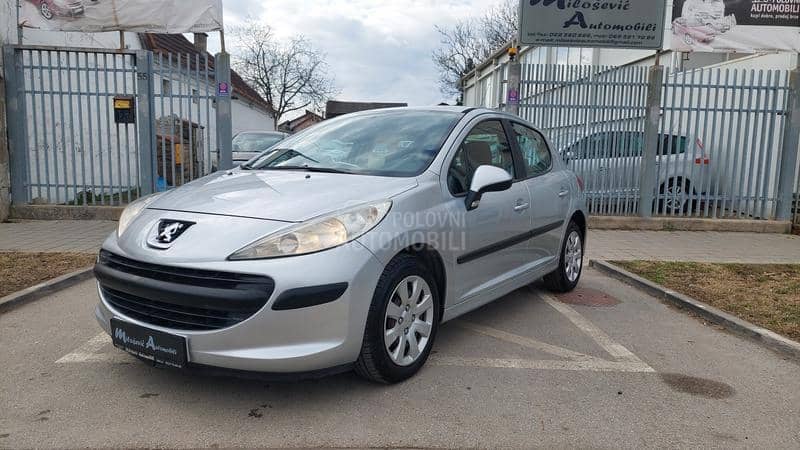 Peugeot 207 1.4
