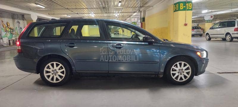 Volvo V50 2.0