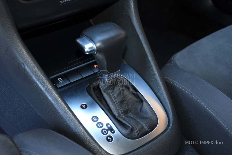 Volkswagen Golf 6 1,6 TDI/DSG/KA0 N0V