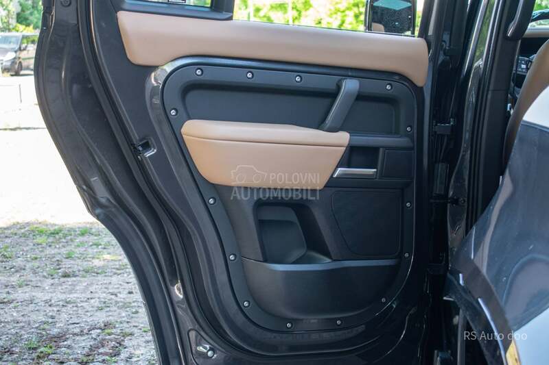 Land Rover Defender 300k.s  Hybrid