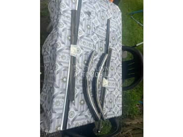 Ljasne Hrom za Volkswagen Passat B5.5 od 1999. do 2004. god.