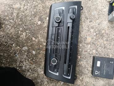 fabricka medija F20 za BMW Serija 1, 120