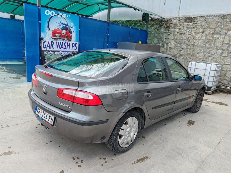 Renault Laguna 