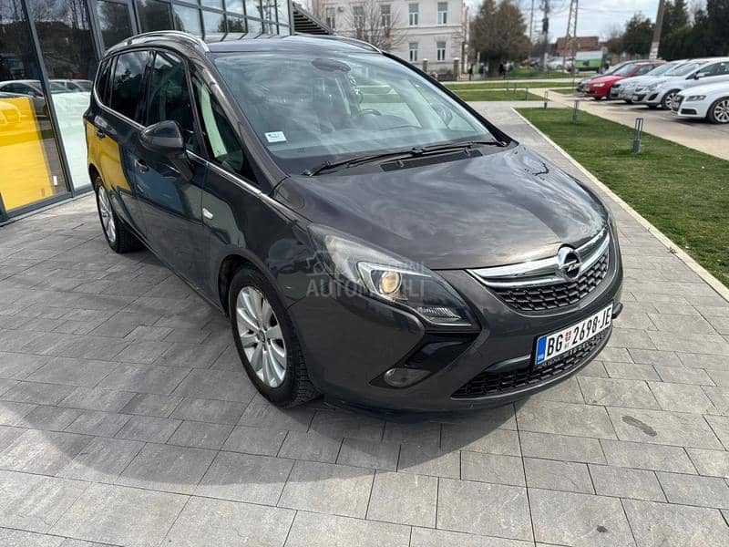Opel Zafira 1.6 METAN ZA MOTOR
