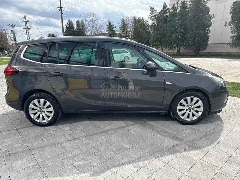 Opel Zafira 1.6 METAN ZA MOTOR