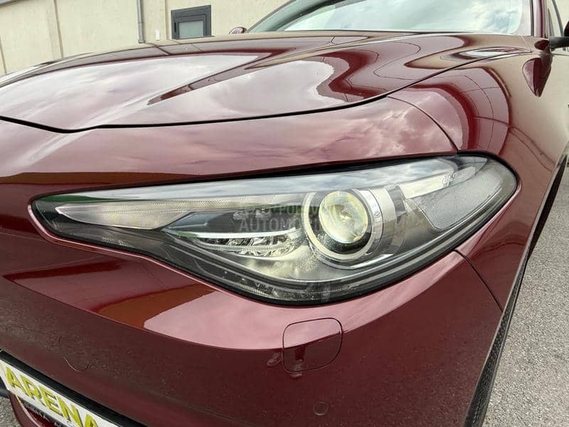 Alfa Romeo Giulia 2.0/Q4/VELOCE