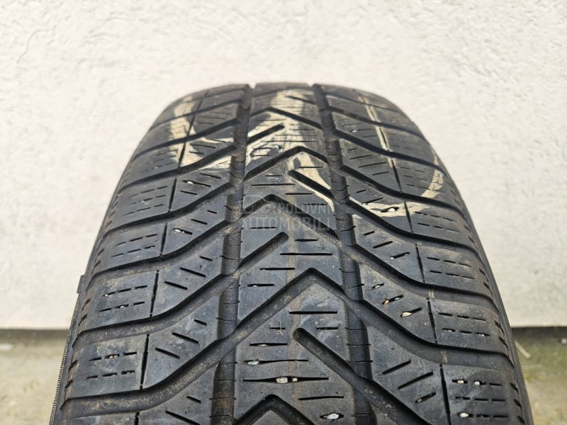 Pirelli 195/55 R17 Zimska