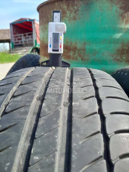 Petlas 215/55 R16 Letnja