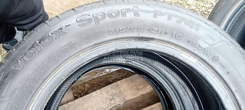 Petlas 215/55 R16 Letnja
