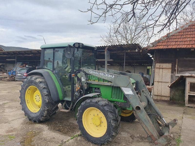 John Deere 5510