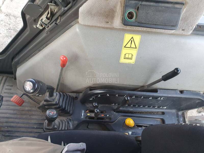 John Deere 5510