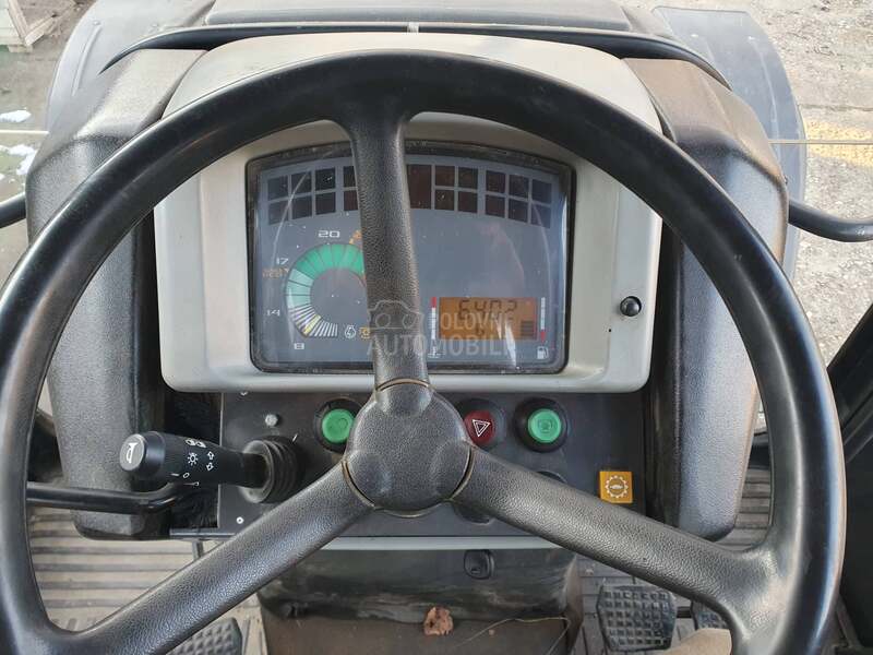 John Deere 5510