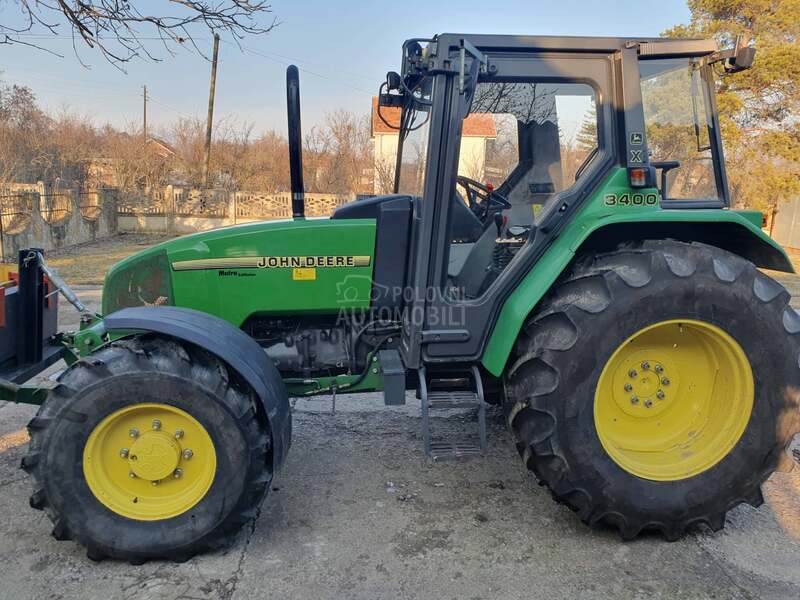 John Deere 5510