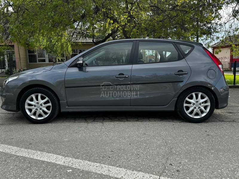 Hyundai i30 Hyndai i30