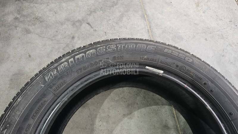 Bridgestone 175/60 R15 Letnja