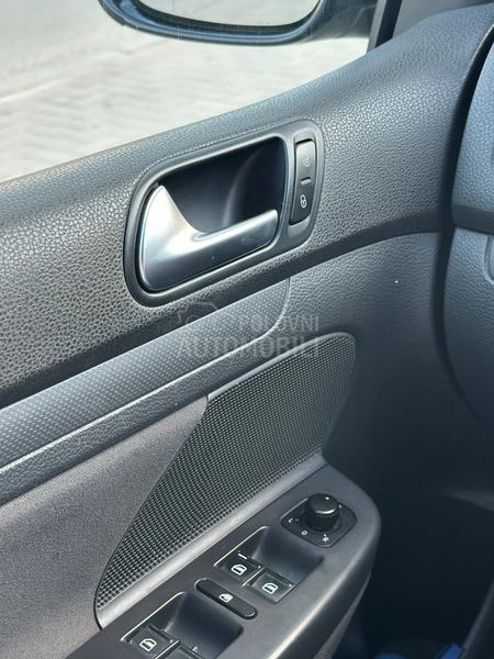 Volkswagen Golf 5 UNITED