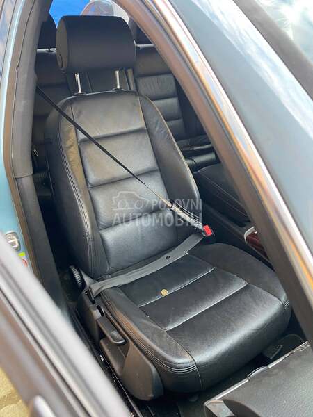 Audi A6 -  kompletan auto u delovima