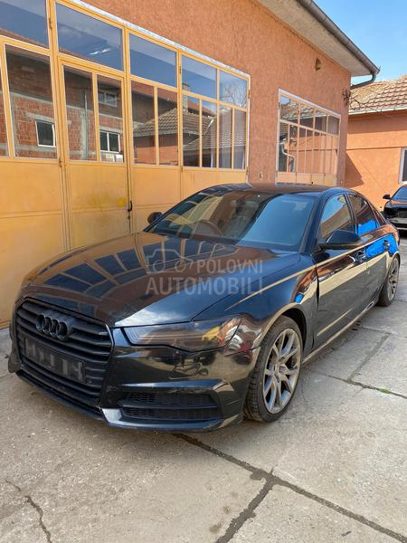 Audi A6 -  kompletan auto u delovima