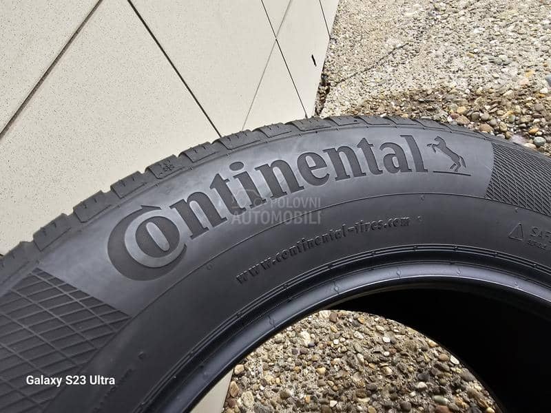 Continental 235/60 R18 Zimska