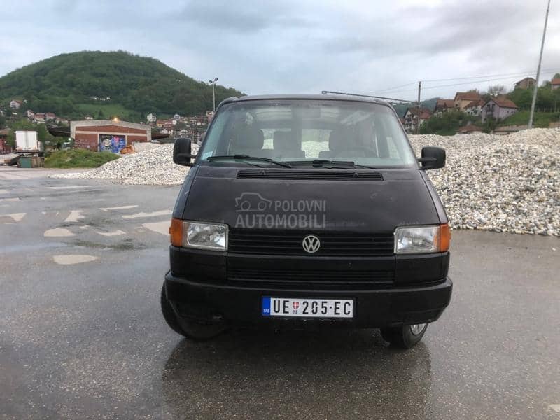 Volkswagen Transporter T4 2.5 TDI