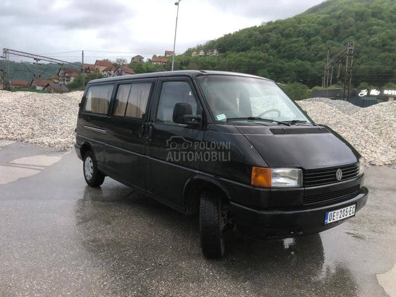 Volkswagen Transporter T4 2.5 TDI