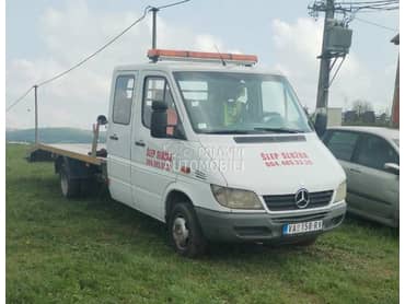 Mercedes Benz Sprinter 413