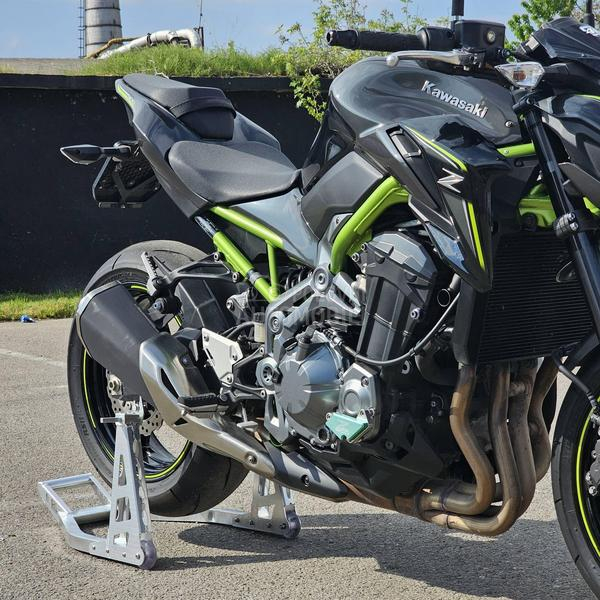 Kawasaki z900